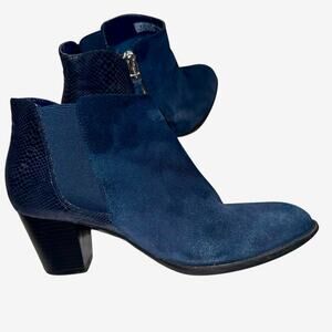 Vionic 322 Anne Women Navy Suede Snake Texture Orthotic Side Zip Ankle Boots 8.5